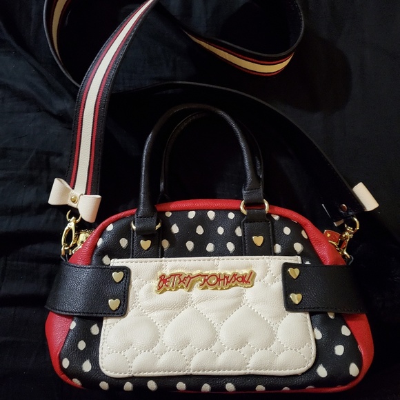 Betsey Johnson Handbags - Betsey Johnson Guitar🎸 Strap Purse/Bag W/Hearts